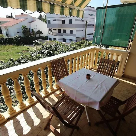 Appartement Comfortable Close To The *